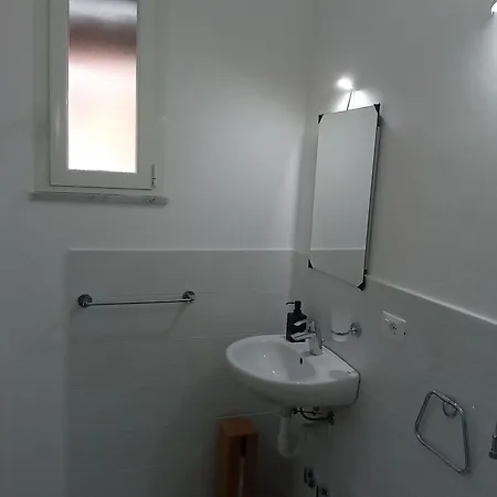 Alojamento de Acomodação e Pequeno-almoço Poggio Di 3*